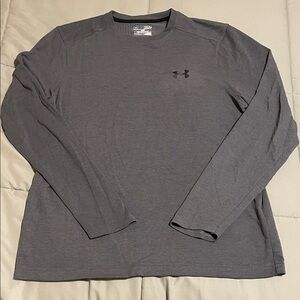 Men’s Under Armour Long Sleeve Grey Shirt